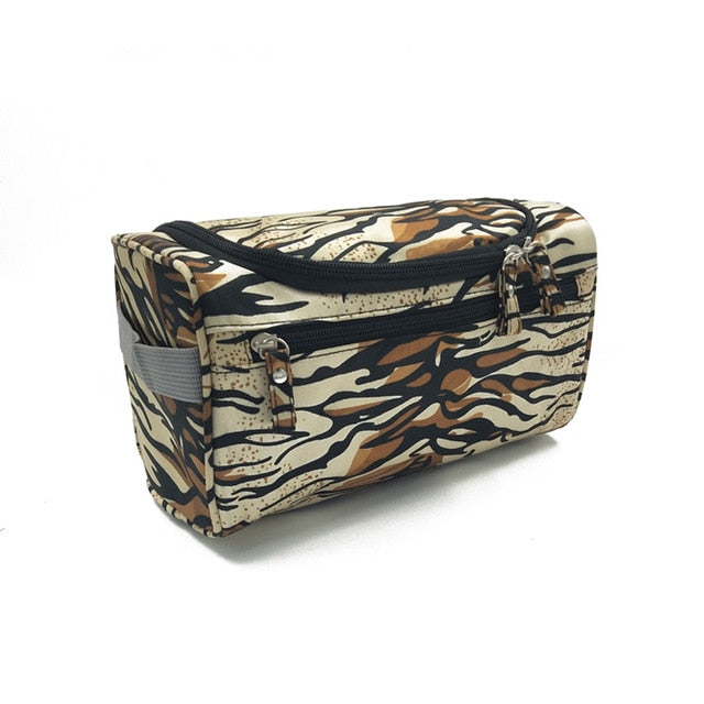 QIAQU Man Hanging Toiletry Bag